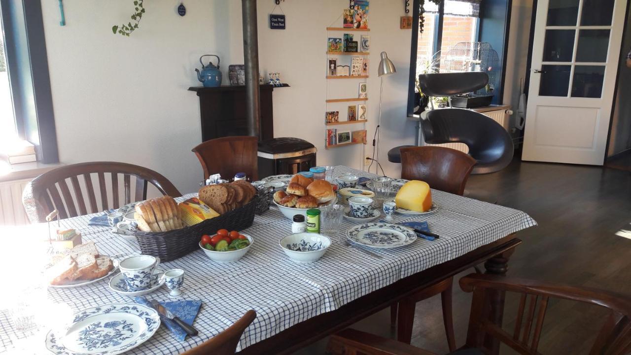 Bed & Breakfast “ Gastvrij Onthaal “ Een-West Eksteriør bilde